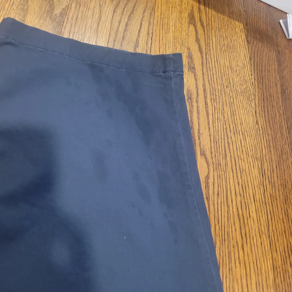 GAP Men's Navy Chinos - Picture 3 of 6